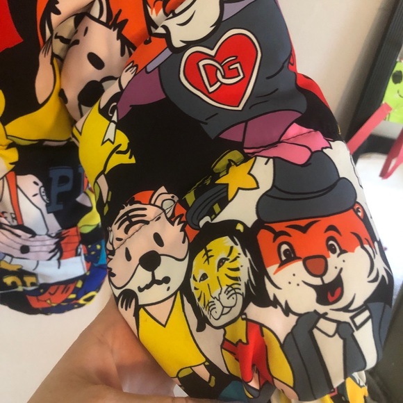 ✨As New✨ Kids Cartoon Puffy Jacket - sz 9/10 - Picture 3 of 9